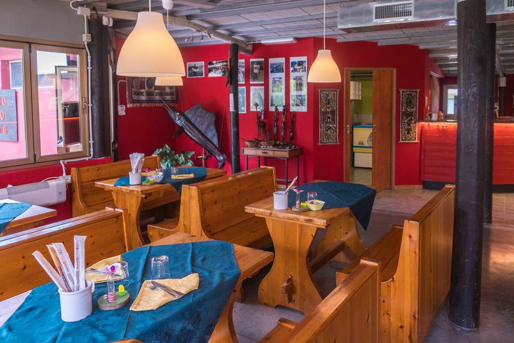 Ristorante Albergo Al Donatore Teòr Екстериор снимка