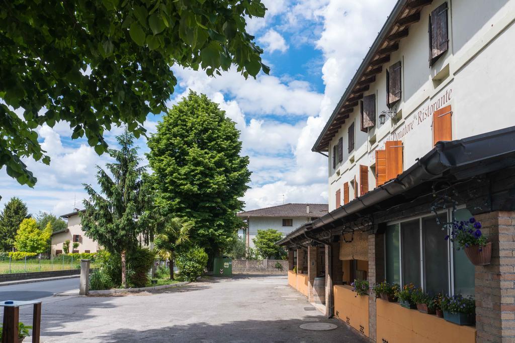 Ristorante Albergo Al Donatore Teòr Екстериор снимка