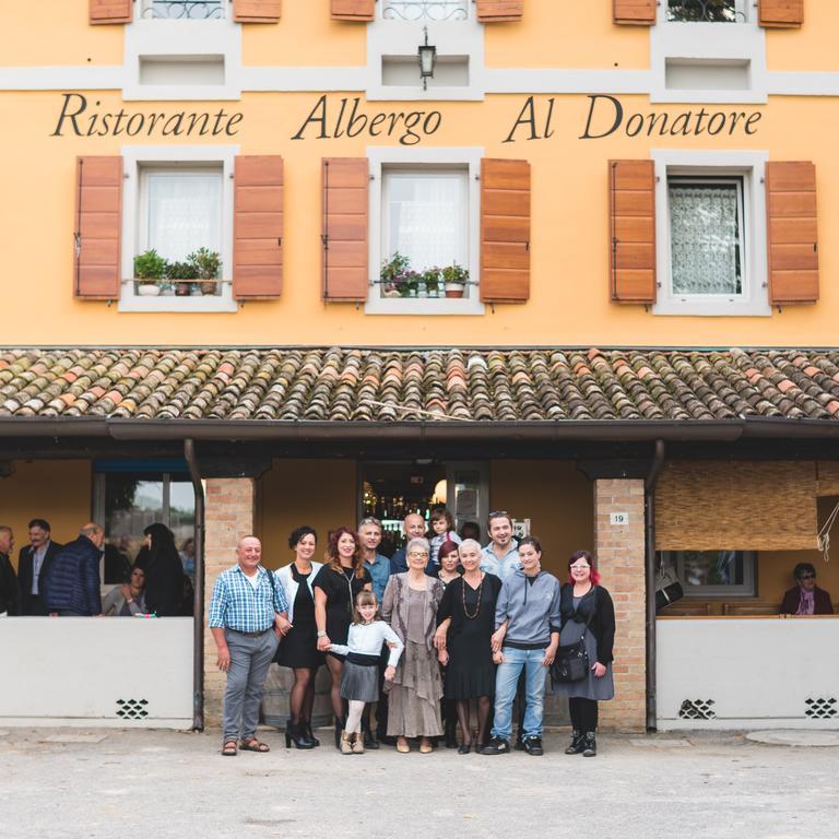 Ristorante Albergo Al Donatore Teòr Екстериор снимка
